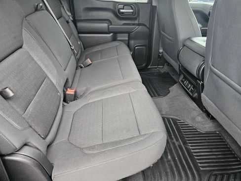 Used 2020 Chevrolet Silverado 1500 LT w/ Convenience Package AWD/4WD image 14