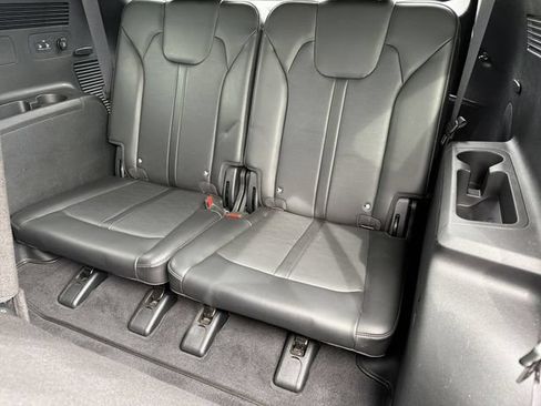 Used 2024 Kia Sorento S FWD image 20