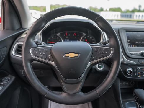 Used 2022 Chevrolet Equinox LT FWD image 34
