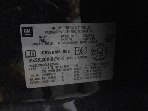 Used 2017 GMC Yukon XL SLT image 27