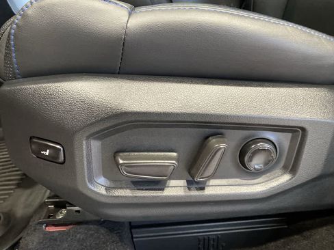 Used 2024 Toyota Tundra Platinum image 14