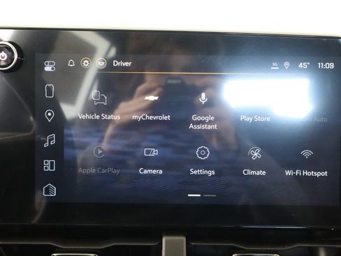 New 2026 Chevrolet Equinox RS image 24