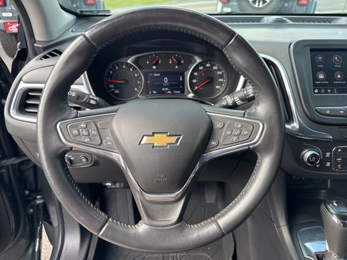 Used 2021 Chevrolet Equinox LT image 45
