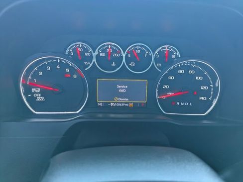 Used 2021 Chevrolet Silverado 1500 LT Trail Boss w/ Convenience Package II image 33