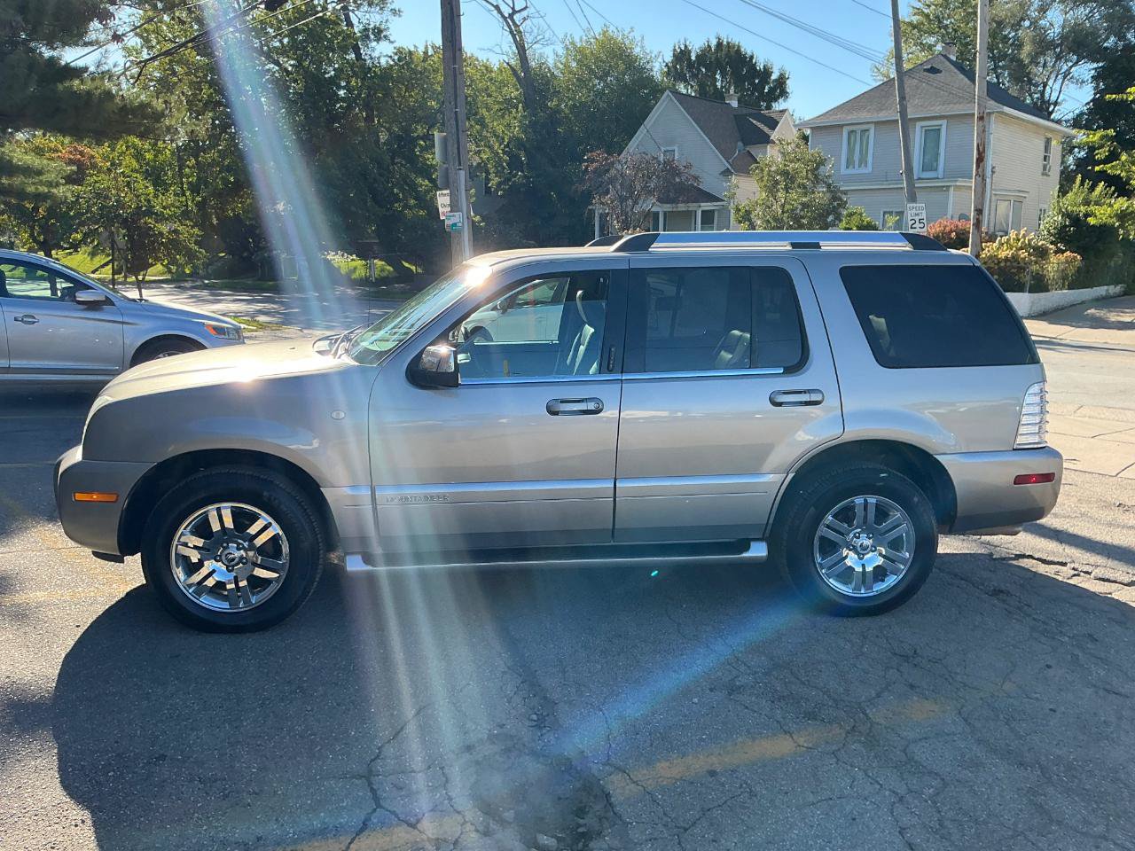 Used 2008 Mercury Mountaineer Premier AWD/4WD image 7