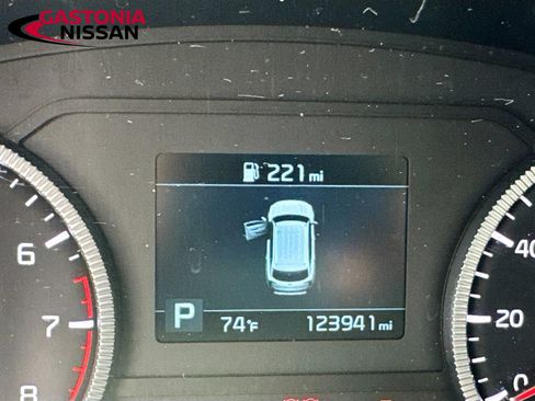 Used 2020 Kia Telluride S w/ S 8 Passenger Seating Package FWD image 18