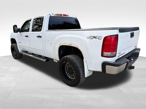 Used 2014 GMC Sierra 2500 SLE w/ SLE Preferred Package AWD/4WD image 5