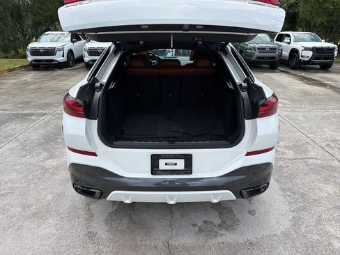 Used 2023 BMW X6 xDrive40i w/ M Sport Package AWD/4WD image 34