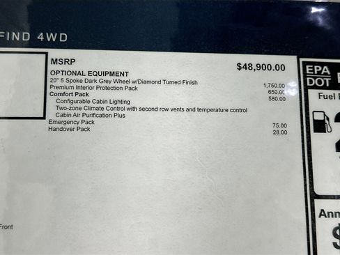 Used 2025 Land Rover Discovery Sport S image 29