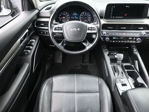 Used 2022 Kia Telluride EX w/ EX Premium Package AWD/4WD image 12