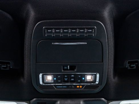 Used 2026 Ford F250 Platinum AWD/4WD image 30