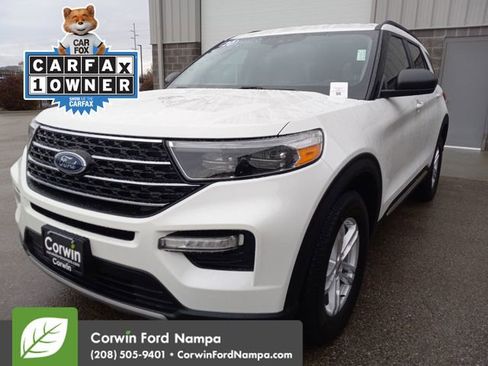 Used 2020 Ford Explorer XLT w/ Equipment Group 202A image 7