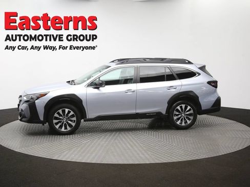 Used 2023 Subaru Outback Limited AWD/4WD image 63