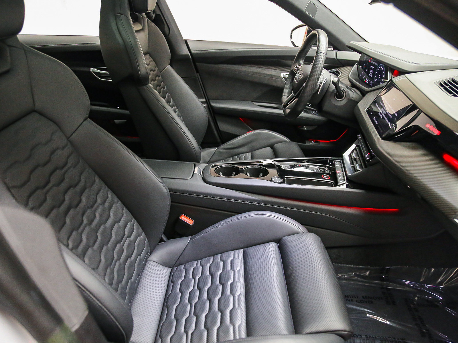 Certified 2023 Audi e-tron GT Prestige AWD/4WD image 17