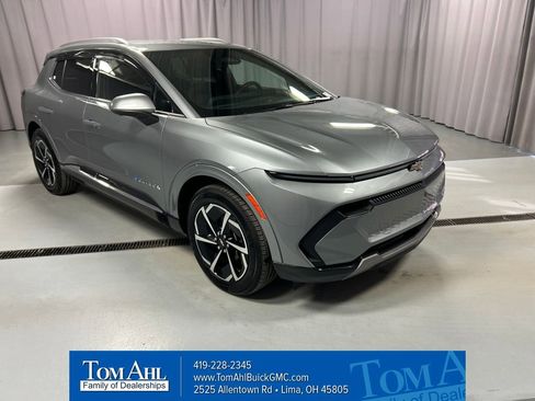 Used 2024 Chevrolet Equinox EV LT image 1