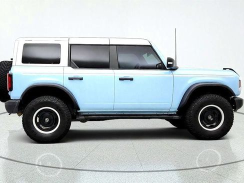 Used 2023 Ford Bronco Heritage Edition AWD/4WD image 4