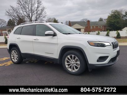 Used 2019 Jeep Cherokee Latitude w/ Popular Appearance Group