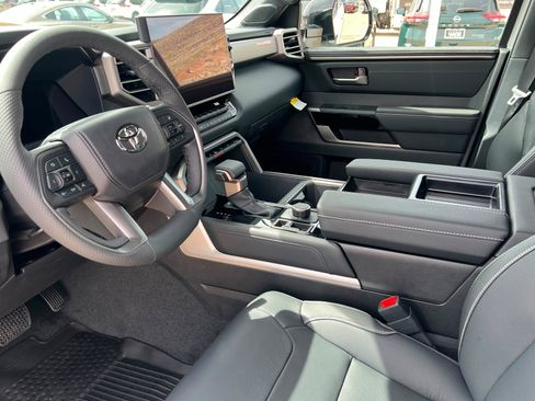New 2026 Toyota Tundra Limited AWD/4WD image 15