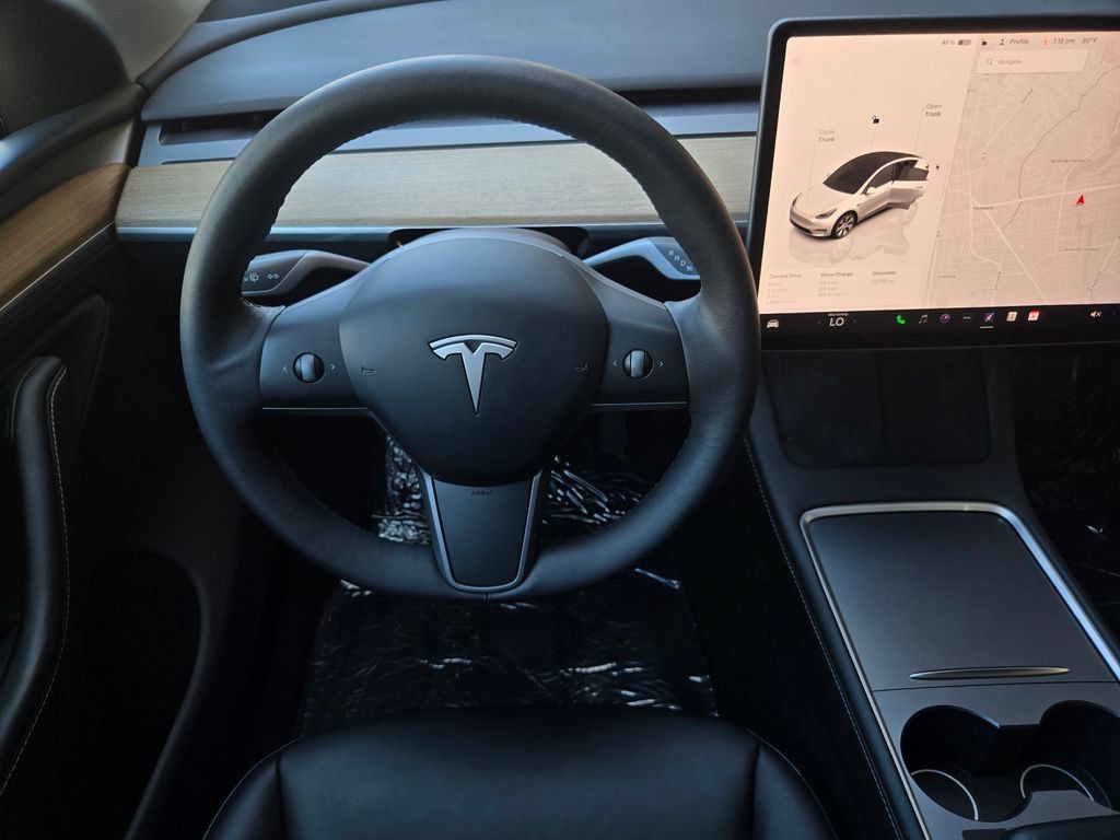 Used 2023 Tesla Model Y Long Range AWD/4WD image 14