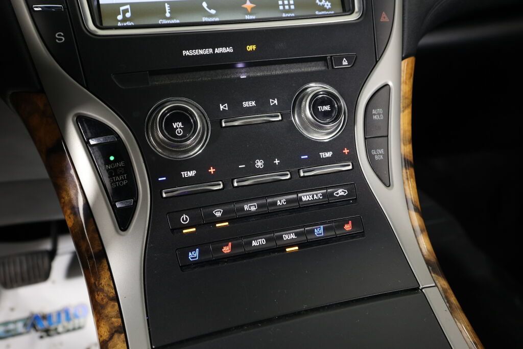Used 2016 Lincoln MKX Reserve w/ Climate Package FWD image 36