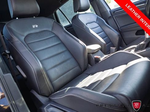 Used 2017 Volkswagen Golf R 4-Door AWD/4WD image 4