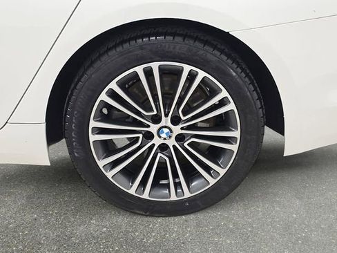 Used 2018 BMW 540i xDrive AWD/4WD image 31