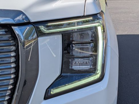 Used 2024 GMC Yukon XL Denali Ultimate image 6