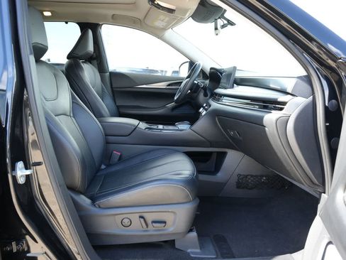 Certified 2023 INFINITI QX60 Luxe AWD/4WD image 22