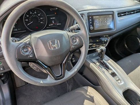 Used 2022 Honda HR-V EX image 10