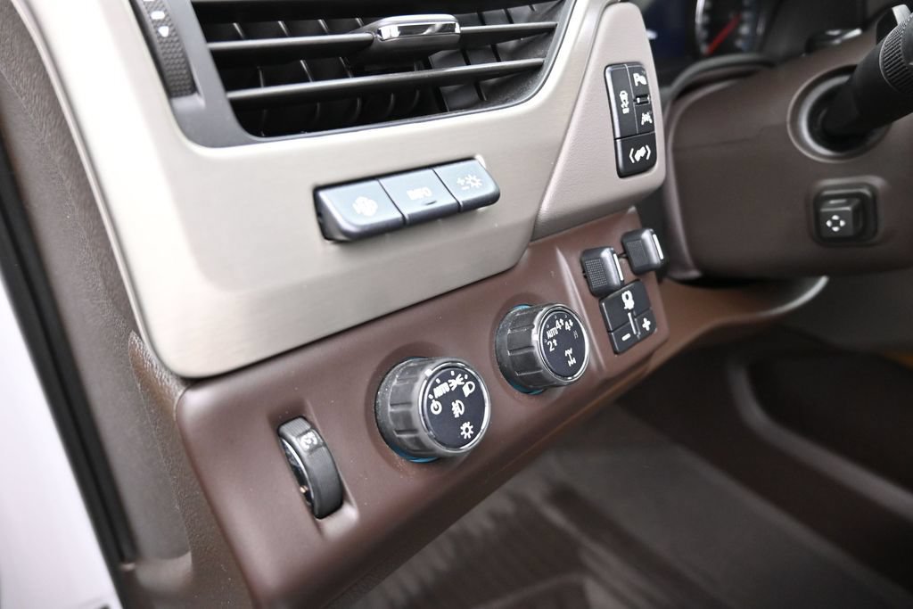 Used 2020 GMC Yukon Denali w/ Open Road Package AWD/4WD image 21