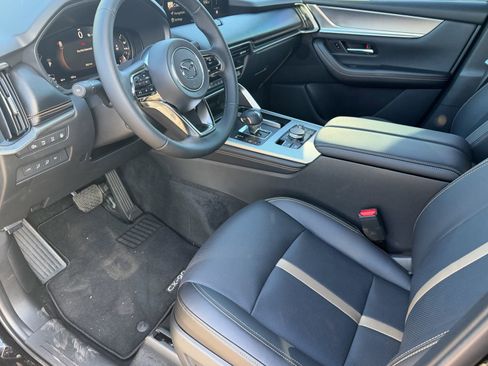 New 2026 MAZDA CX-90 Plug-In Hybrid w/ Premium Plus AWD/4WD image 19