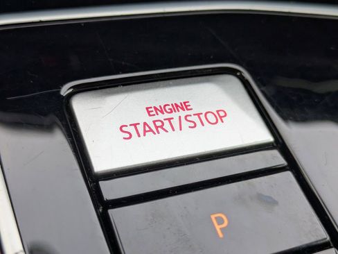 Certified 2024 Volkswagen GTI S image 27