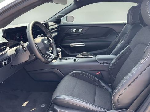 Used 2024 Ford Mustang Coupe RWD image 12