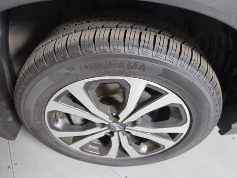 Used 2024 Subaru Forester Limited AWD/4WD image 12