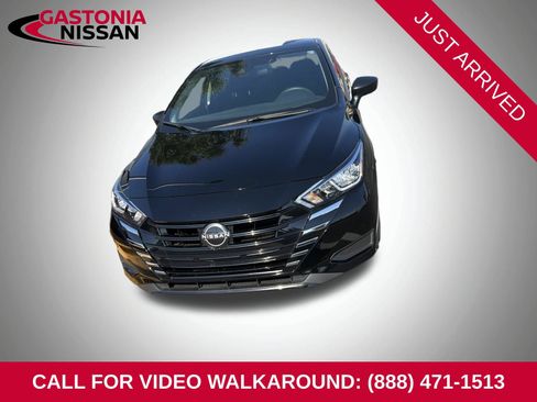Used 2024 Nissan Versa S w/ Trunk Package FWD image 1