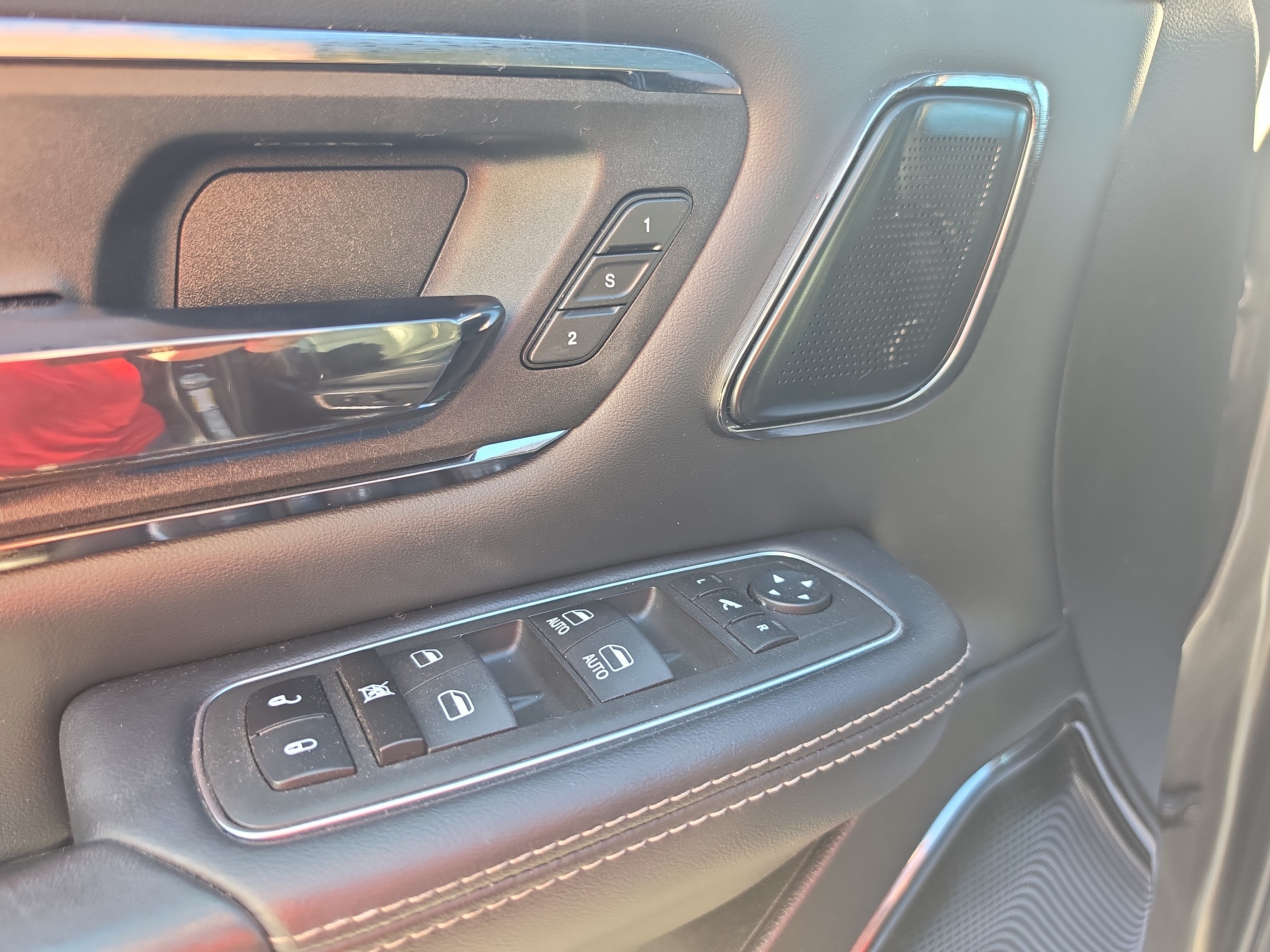 Used 2024 RAM 1500 Limited AWD/4WD image 19