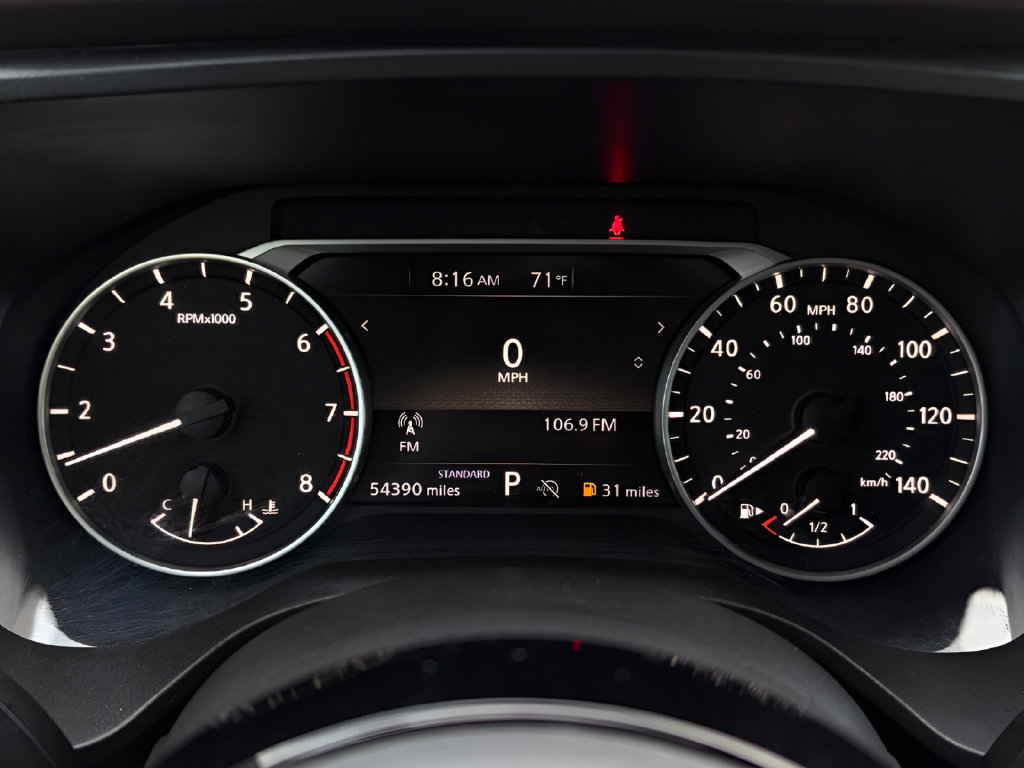 Certified 2023 Nissan Rogue SV w/ SV Premium B Package FWD image 11