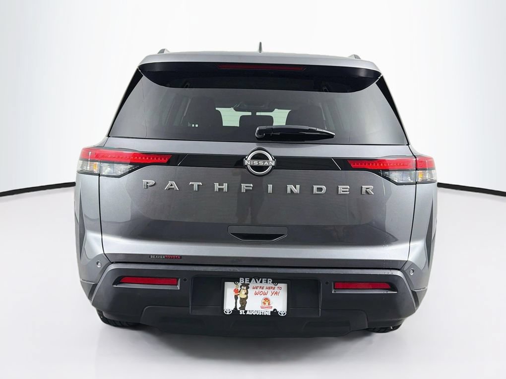 Used 2025 Nissan Pathfinder SV FWD image 8