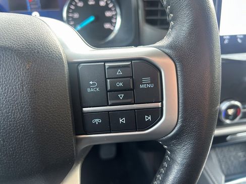 Certified 2024 Ford Expedition XLT image 30