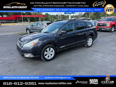 Used 2010 Subaru Outback 2.5i Premium AWD/4WD image 4