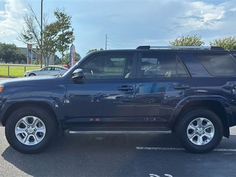 Used 2023 Toyota 4Runner SR5 image 4