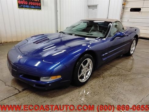 Used 2004 Chevrolet Corvette Convertible w/ Preferred Equipment Group image 4