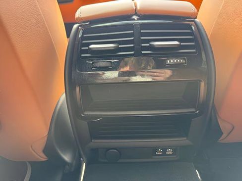 Used 2022 BMW 540i w/ M Sport Package image 28