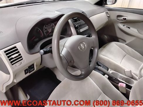 Used 2009 Toyota Corolla LE FWD image 11