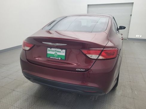 Used 2016 Chrysler 200 LX image 7