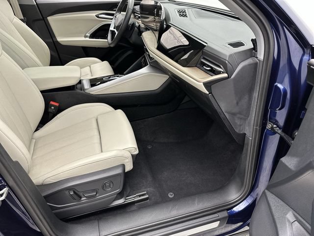 Used 2025 Audi Q5 Premium Plus w/ Premium Plus AWD/4WD image 25