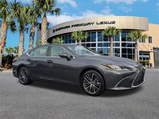 Certified 2025 Lexus ES 350 w/ Premium Package video 2