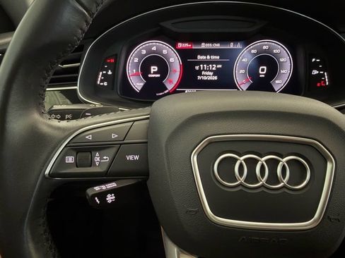 Used 2019 Audi Q8 Premium Plus w/ Premium Plus AWD/4WD image 25