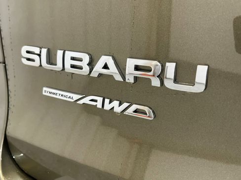 Certified 2025 Subaru Ascent Touring AWD/4WD image 9