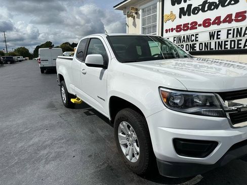 Used 2020 Chevrolet Colorado LT w/ Safety Package RWD image 7